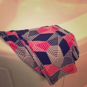 LuLaRoe OS leggings
